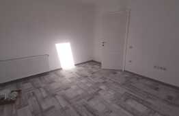 3 camere, 57 mp, finisaje noi, lift, zona Teilor