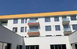 Spatiu Comercial, 597 mp, imobil rezidential nou, zona Cluj Arena