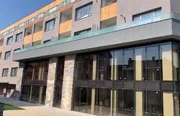 Spatiu Comercial, 597 mp, imobil rezidential nou, zona Cluj Arena