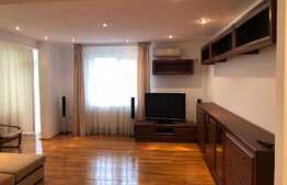 Apartament 4 camere, 120 mp, 3 locuri de parcare, zona UMF