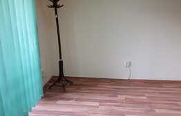 Birou Central, 57 mp in cladire moderna de sticla, loc de parcare inclus