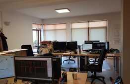 Birou finisat, 86 mp, cu terasa generoasa si locuri de parcare