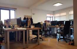 Birou finisat, 86 mp, cu terasa generoasa si locuri de parcare