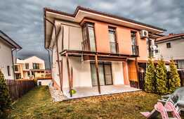 Exclusiv! Duplex super finisat, 130 mp utili, teren de 213 mp, garaj