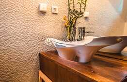 Exclusiv! Duplex super finisat, 130 mp utili, teren de 213 mp, garaj