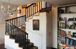 Apartament cu 4 camere, 110 mp utili, garaj, zona Petrom