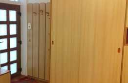 Apartament 3 camere, 75 mp, mobilat si utilat, zona Piata Cipariu