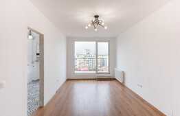 Apartament cu o camera, etaj intermediar, 42 mp utili, terasa, zona strazii Paris