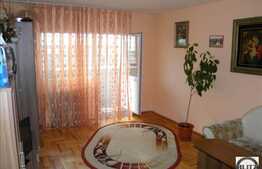 Vanzare apartament cu 3 camere, decomandat, zona Gheorghe Dima