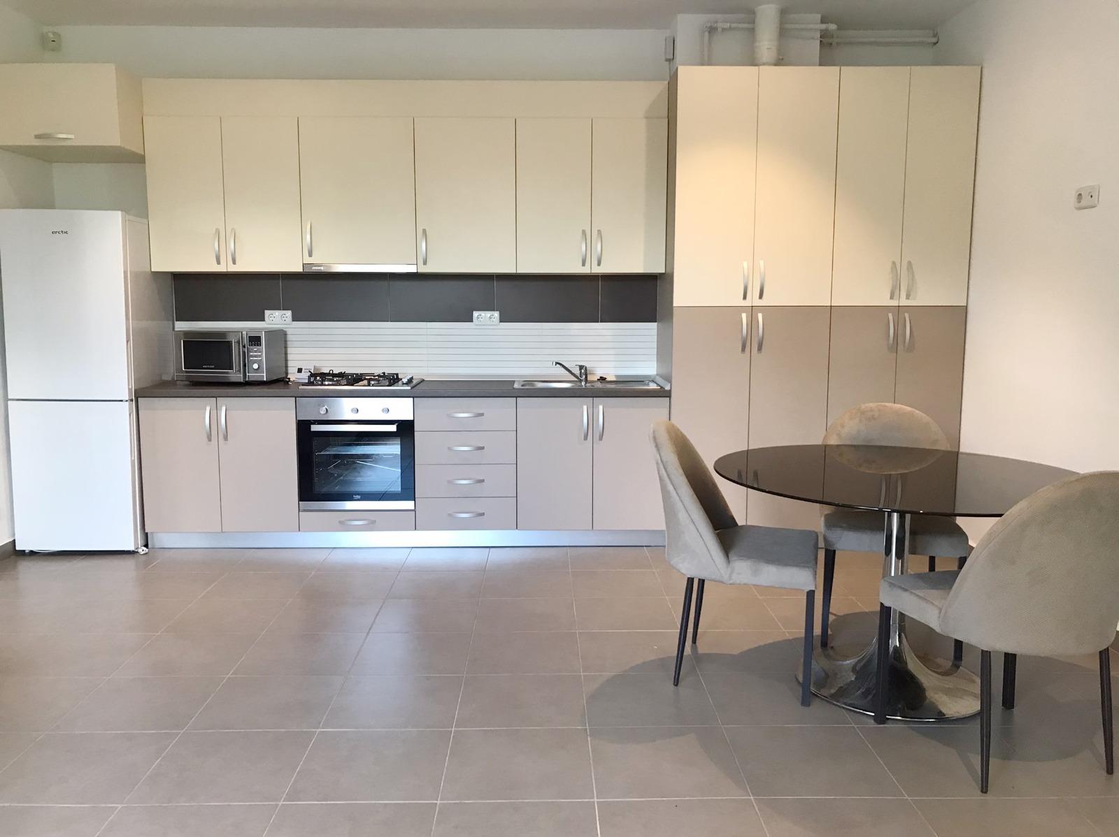 Apartament de închiriat 3 camere Central - 46978AI | BLITZ Cluj-Napoca | Poza2