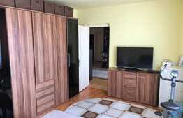 Apartament de vanzare, 3 camere, zona Lidl 