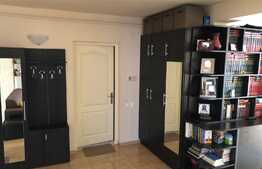 Apartament de vanzare, 3 camere, zona Lidl 