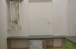 Birou Ultracentral, 115 mp, plus spatii depozitare, doua intrari 