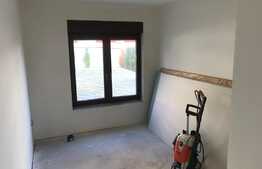 De vanzare casa cuplata, 150mp, situata in zona Lidl