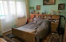 3 camere decomandat, 74 mp utili, 3 balcoane, zona Parang