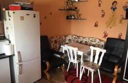 Pret oportun, parcare, etaj intermediar, zona strazii Cetatii