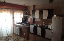 Pret oportun, parcare, etaj intermediar, zona strazii Cetatii