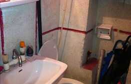 OPORTUNITATE: 3 cam 66 mp, pret foarte bun, Zorilor!