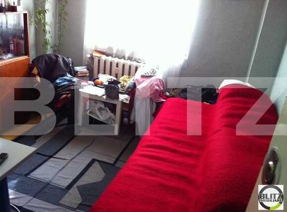 Apartament de vânzare 3 camere Zorilor - 4704AV | BLITZ Cluj-Napoca | Poza1