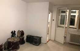 De vanzare, garsoniera 28mp plus balcon, zona Constantin Brancusi