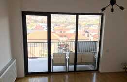 Apartament pe doua niveluri, 3 camere, 101 mp utili, zona exclusivista