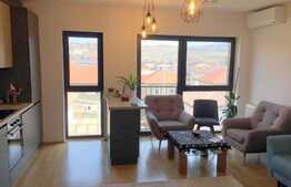 Apartament pe doua niveluri, 3 camere, 101 mp utili, zona exclusivista