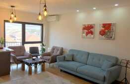 Apartament pe doua niveluri, 3 camere, 101 mp utili, zona exclusivista