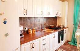 Apartament 3 camere, zona linistita, Floresti!