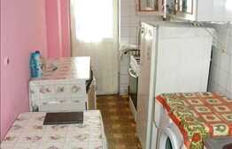 Vanzare apartament 2 camere, zona Parang, 57 mp utili