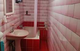 Casa de vanzare, 260 mp utili,500 teren, zona Auchan