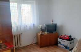 Apartament 3 camere, 70 mp, 2 balcoane, zona strazii Tatra