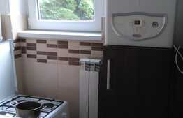 De vanzare, garsoniera, 28 mp plus balcon, zona strazii Parang