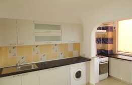 2 camere decomandate, 55mp, zona strazii Luceafarului.