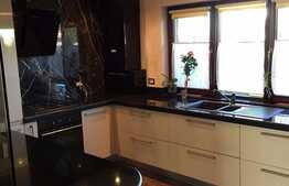 Exclusiv ! Duplex de 160 mp, teren de 350 mp, zona de case!