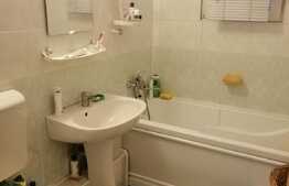 Apartament 3 camere, decomandat, 65 mp utili, zona P-ta Cipariu!