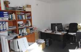 Spatiu Complex cu zona Birouri si Zona Comerciala 