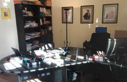 Spatiu Complex cu zona Birouri si Zona Comerciala 