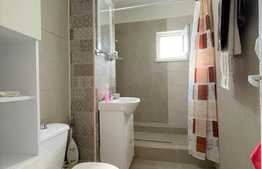 Apartament 2 camere, decomandat, 52mp,  recent renovat, zona Piata Flora