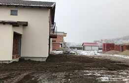 Casa individuala cu panorama deosebita,120 mp utili, 400 mp teren in Exterior Est