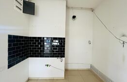 Spatiu comercial, 100 mp, ideal pentru magazine, saloane, cabinete