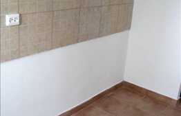 Vanzare 2 camere, 42 mp plus boxa la subsol