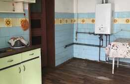Casa 70 mp, gradina 200 mp, zona Garii