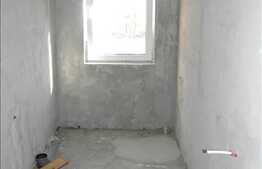 Apartament cu 2 camere, 55 mp in zona Polus Center, semifinisat