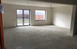 Zona exclusivista,120 mp, teren 300 mp, panorama deosebita!