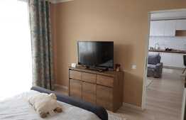 Apartament modern, 3 camere, garaj, parcare! Zona Terra!