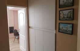 Apartament modern, 3 camere, garaj, parcare! Zona Terra!