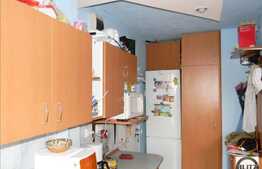 2 camere de vanzare, mobilat partial