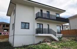 Casa 130 mp, 450 mp teren, zona strazii Trandafirilor