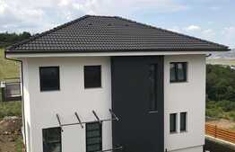 Casa 130 mp, 450 mp teren, zona strazii Trandafirilor