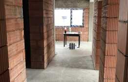 3 camere, 77 mp, gradina 80 MP, bloc nou, Sanicoara